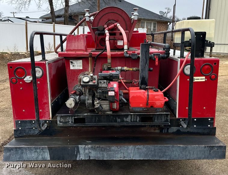 image for item NJ9432 1994 GMC Sierra 3500 pumper fire truck