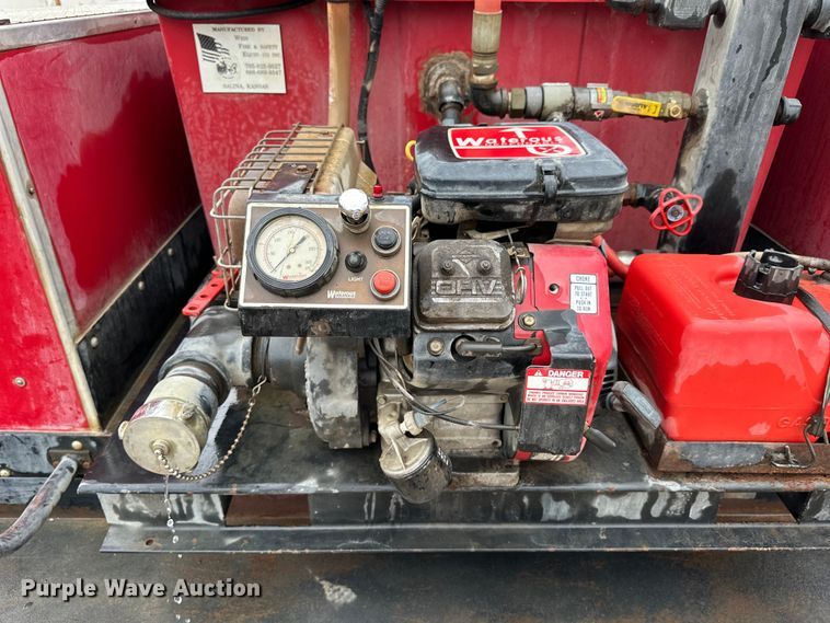 image for item NJ9432 1994 GMC Sierra 3500 pumper fire truck