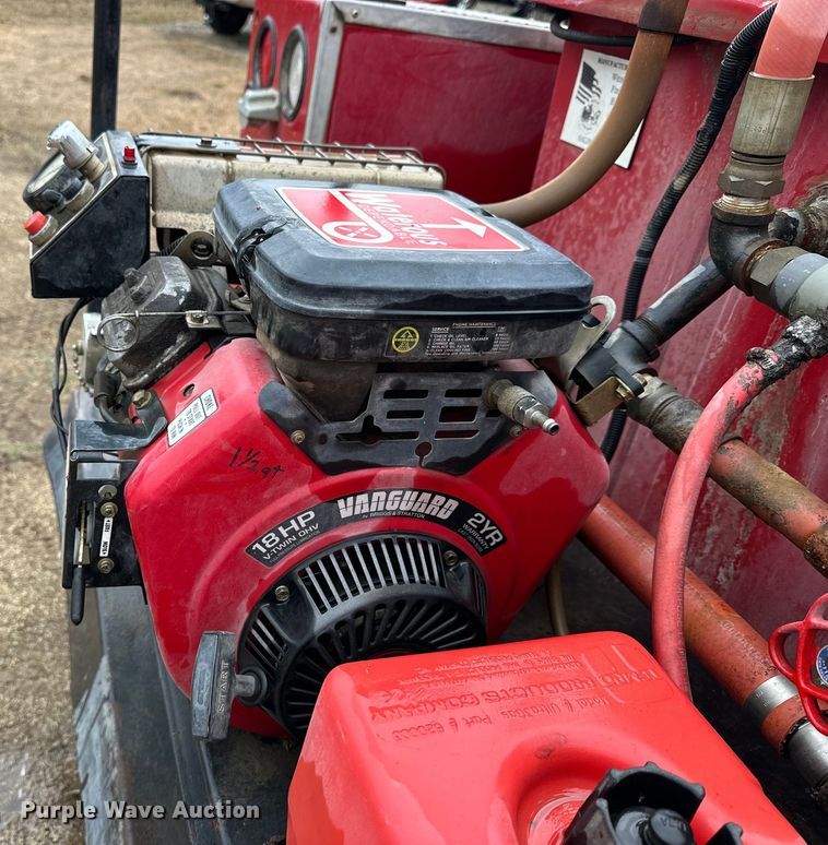 image for item NJ9432 1994 GMC Sierra 3500 pumper fire truck