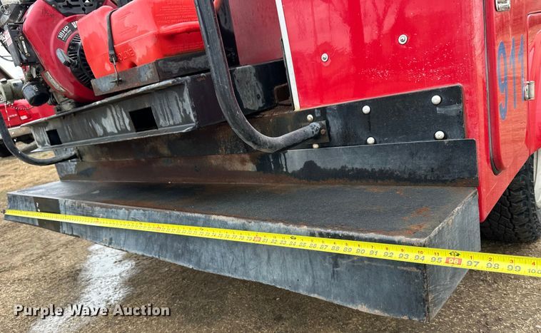 image for item NJ9432 1994 GMC Sierra 3500 pumper fire truck