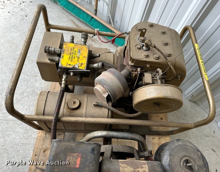 image for item NJ9438 (2) generators 