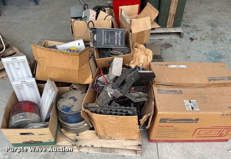 image for item NJ9440 Emergency services equipment