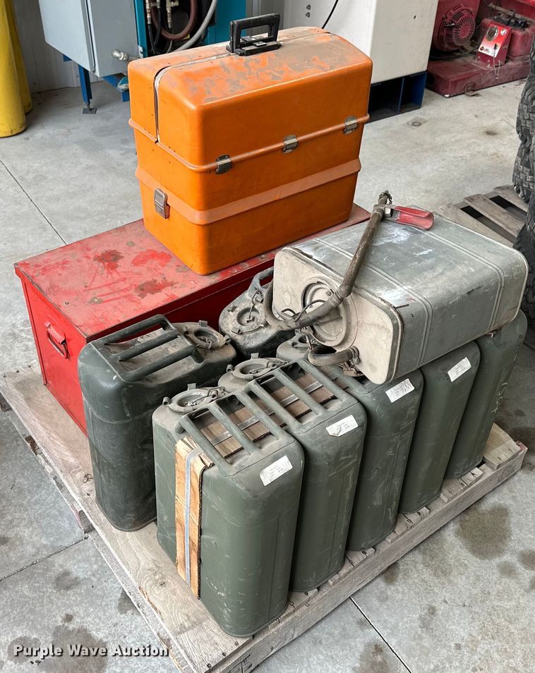 image for item NJ9440 Emergency services equipment