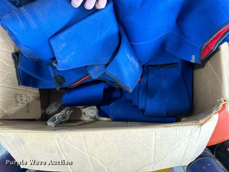 image for item NJ9442 Oxygen tanks