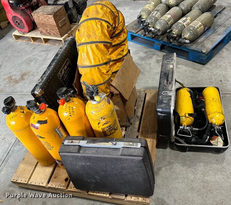 image for item NJ9442 Oxygen tanks