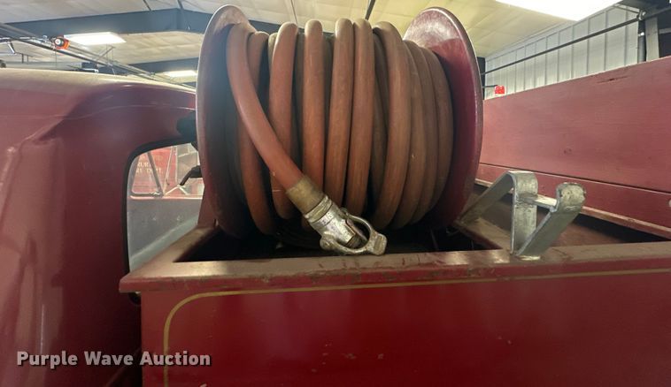 image for item NJ9445 1964 Ford 600 pumper fire truck