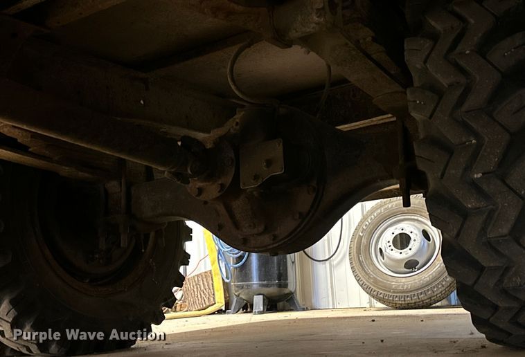 image for item NJ9445 1964 Ford 600 pumper fire truck