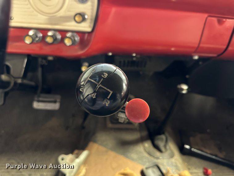 image for item NJ9445 1964 Ford 600 pumper fire truck