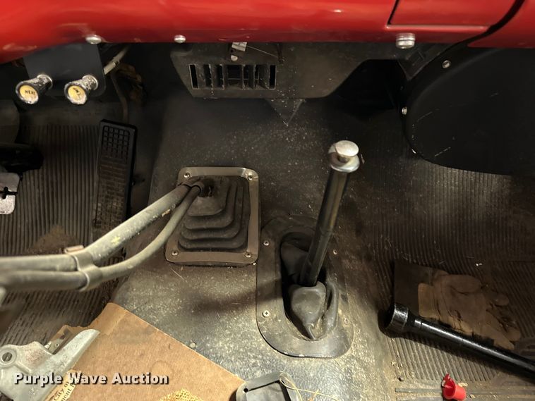 image for item NJ9445 1964 Ford 600 pumper fire truck