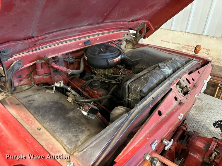 image for item NJ9445 1964 Ford 600 pumper fire truck