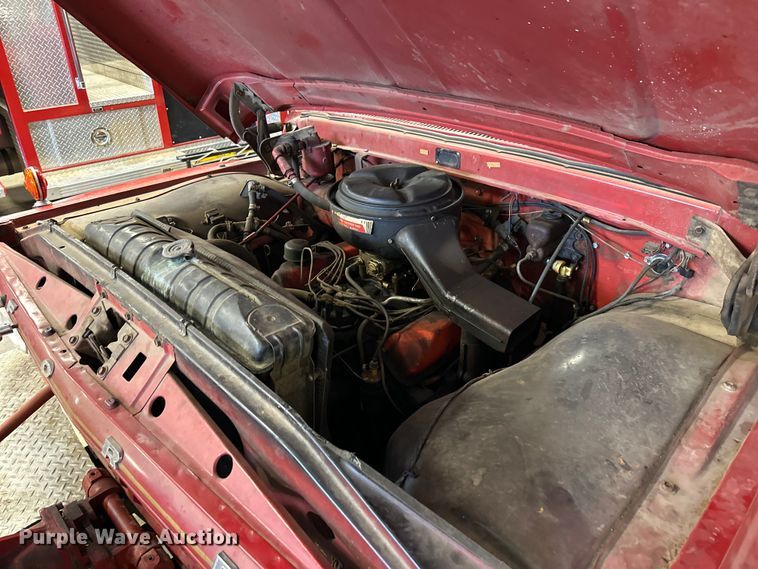 image for item NJ9445 1964 Ford 600 pumper fire truck