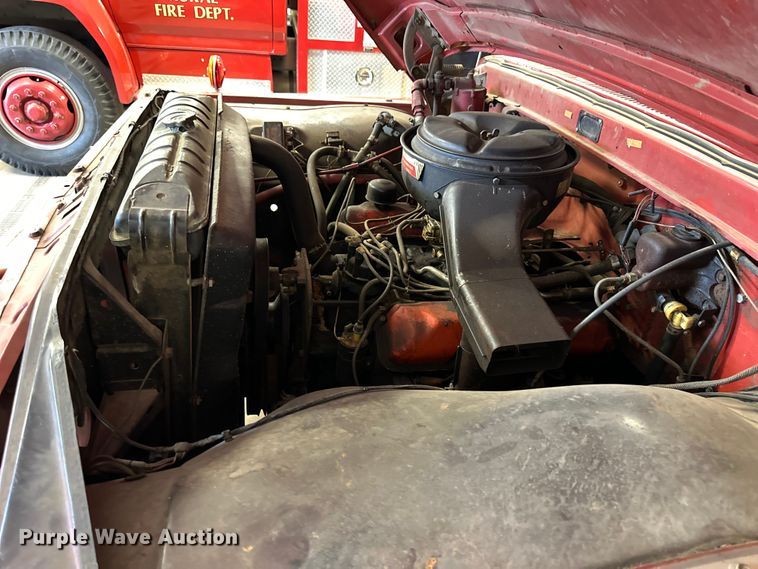 image for item NJ9445 1964 Ford 600 pumper fire truck