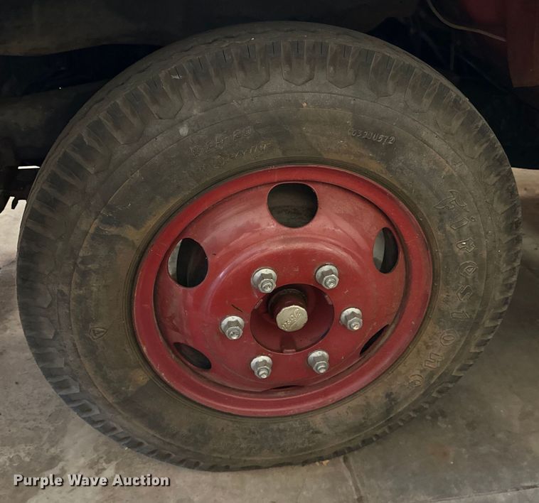 image for item NJ9445 1964 Ford 600 pumper fire truck