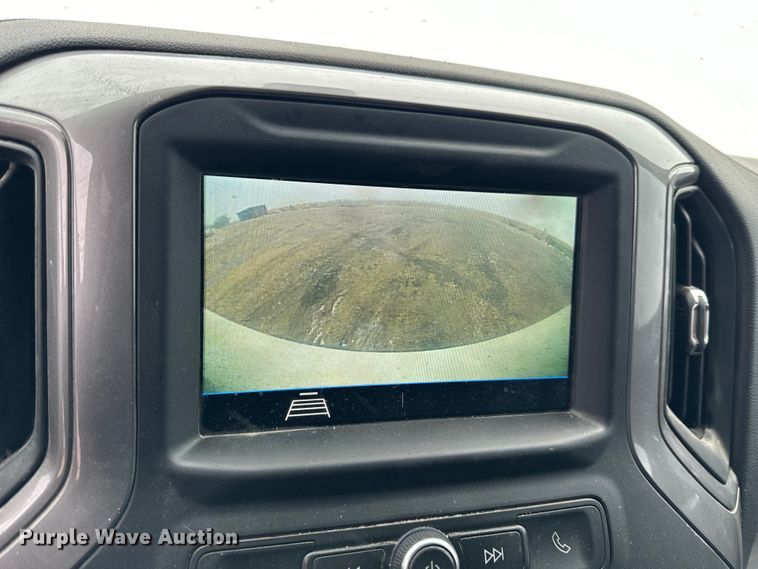 image for item NJ9451 2019 Chevrolet Silverado 1500 Crew Cab pickup truck