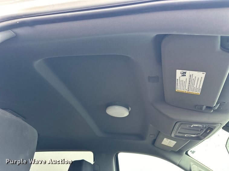 image for item NJ9451 2019 Chevrolet Silverado 1500 Crew Cab pickup truck