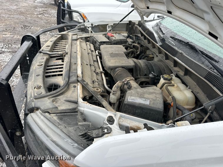 image for item NJ9451 2019 Chevrolet Silverado 1500 Crew Cab pickup truck