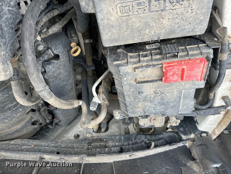 image for item NJ9451 2019 Chevrolet Silverado 1500 Crew Cab pickup truck