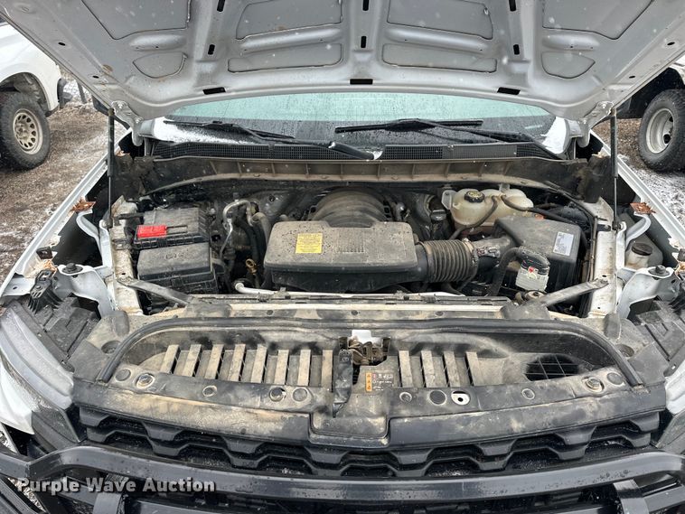 image for item NJ9452 2019 Chevrolet Silverado 1500 Crew Cab pickup truck