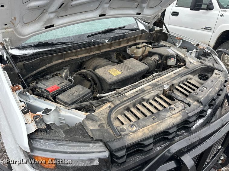 image for item NJ9452 2019 Chevrolet Silverado 1500 Crew Cab pickup truck