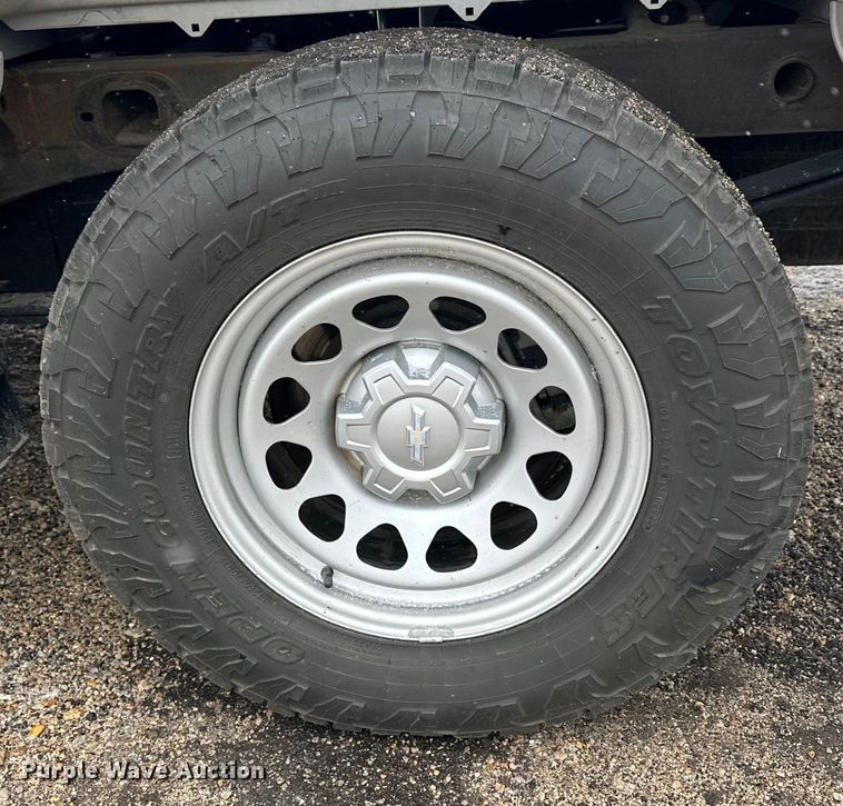 image for item NJ9452 2019 Chevrolet Silverado 1500 Crew Cab pickup truck