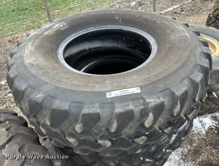 image for item NJ9454 (5) Bridgestone 14.00-24 Tires