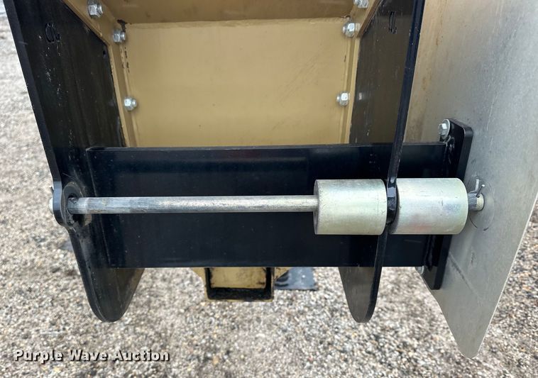 image for item NJ9457 Land Pride side boom rotary mower