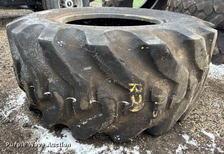image for item NJ9461 Tires