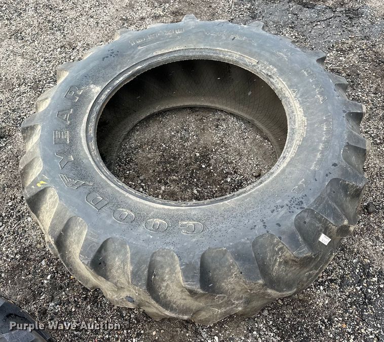 image for item NJ9461 Tires