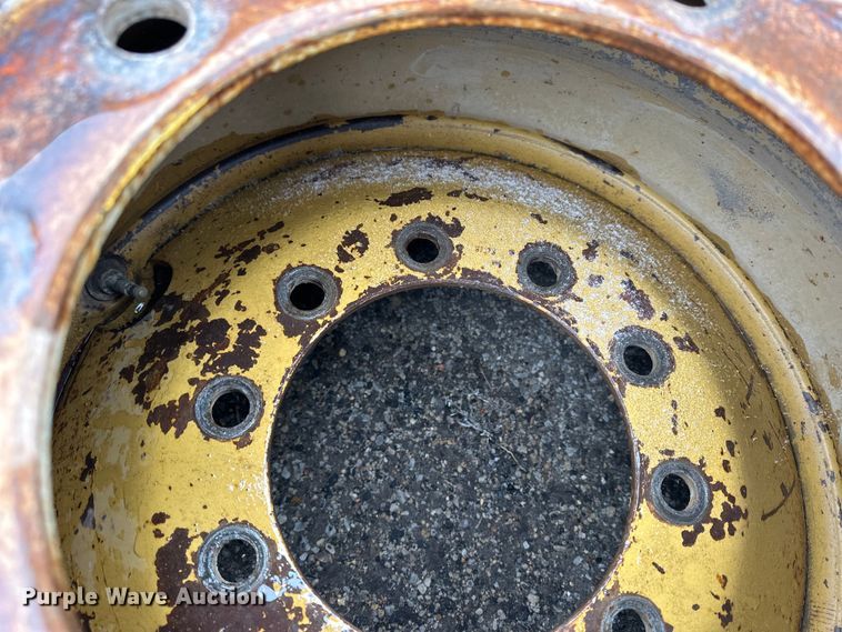 image for item NJ9461 Tires