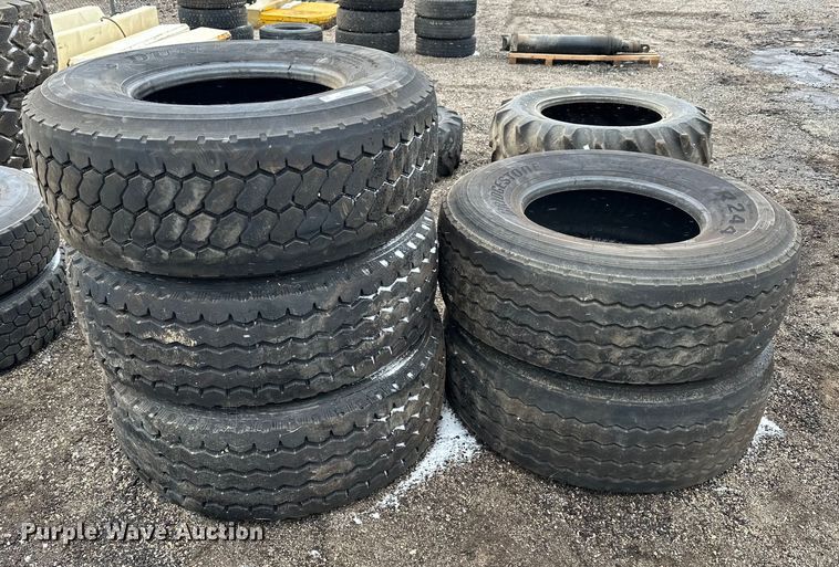 image for item NJ9462 Tires
