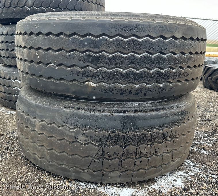 image for item NJ9462 Tires