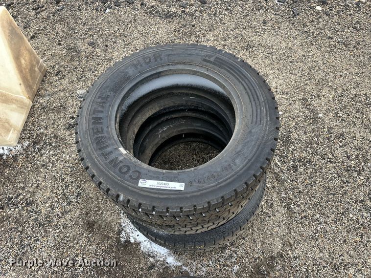 image for item NJ9465 Tires