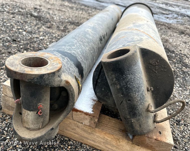 image for item NJ9467 (2) cylinders