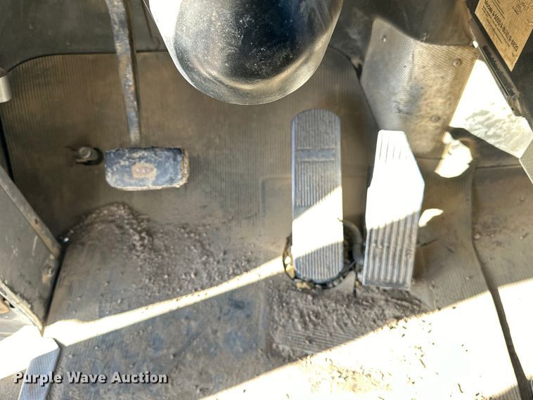 image for item NJ9469 1995 Mack RD600 dump truck