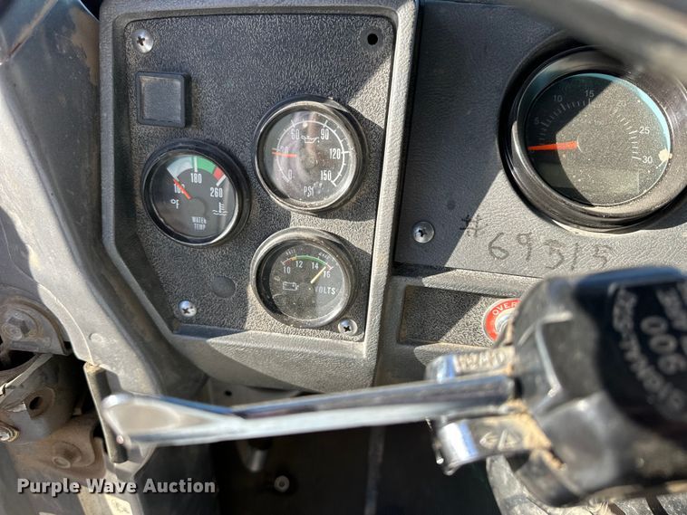 image for item NJ9469 1995 Mack RD600 dump truck