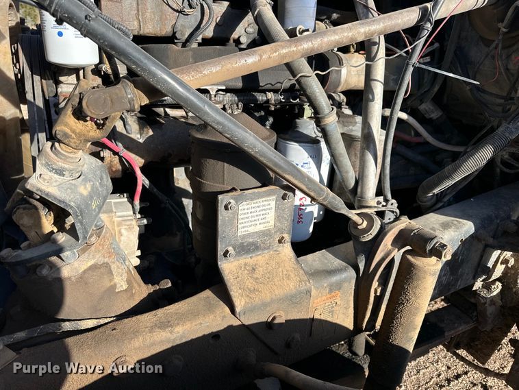 image for item NJ9469 1995 Mack RD600 dump truck