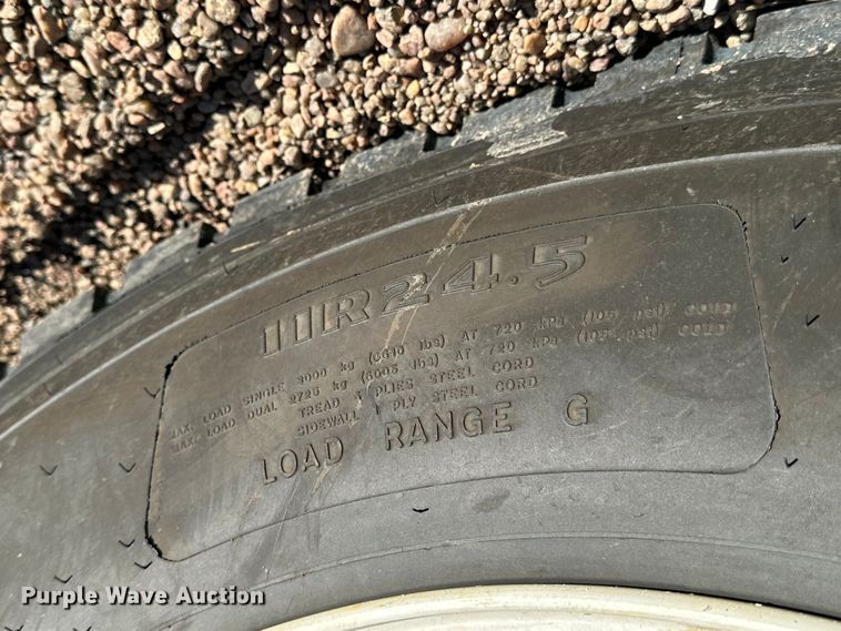 image for item NJ9469 1995 Mack RD600 dump truck