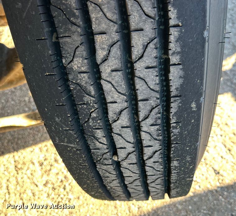 image for item NJ9469 1995 Mack RD600 dump truck