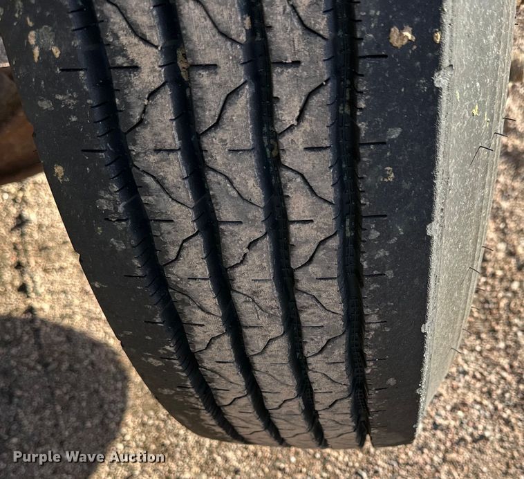 image for item NJ9469 1995 Mack RD600 dump truck