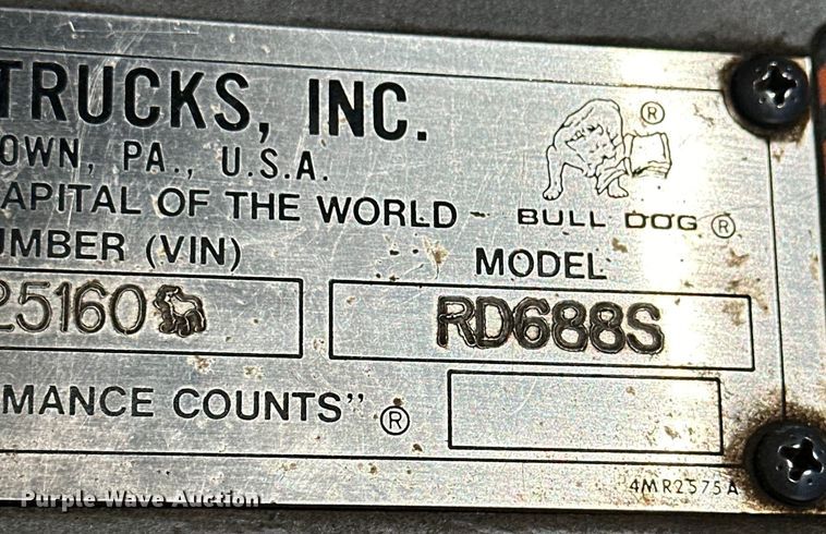 image for item NJ9469 1995 Mack RD600 dump truck