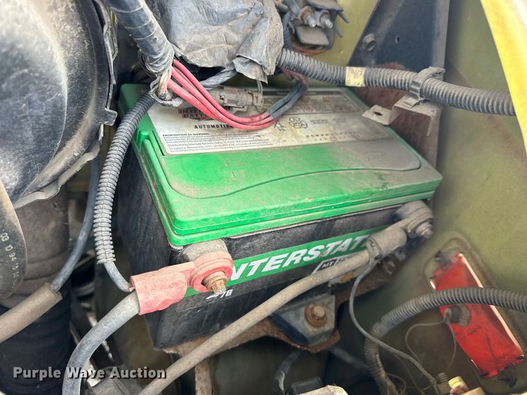 image for item NJ9473 1994 GMC Vandura 3500 box truck