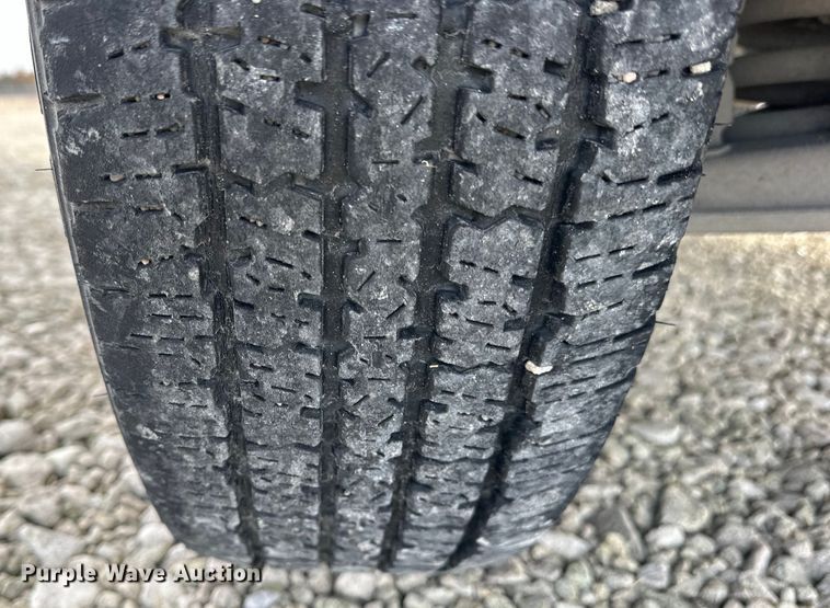 image for item NJ9473 1994 GMC Vandura 3500 box truck