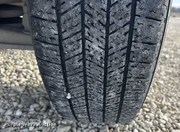 image for item NJ9473 1994 GMC Vandura 3500 box truck