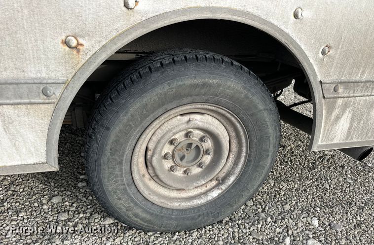 image for item NJ9473 1994 GMC Vandura 3500 box truck