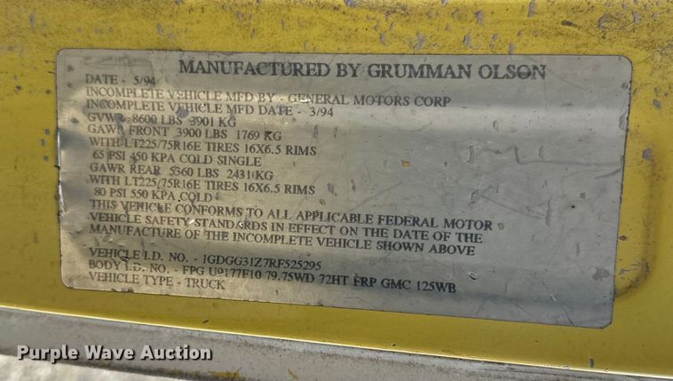 image for item NJ9473 1994 GMC Vandura 3500 box truck