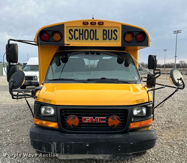 image for item NJ9474 2015 Thomas Built 051MS school bus