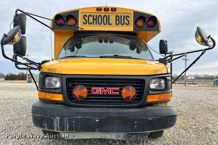 image for item NJ9474 2015 Thomas Built 051MS school bus