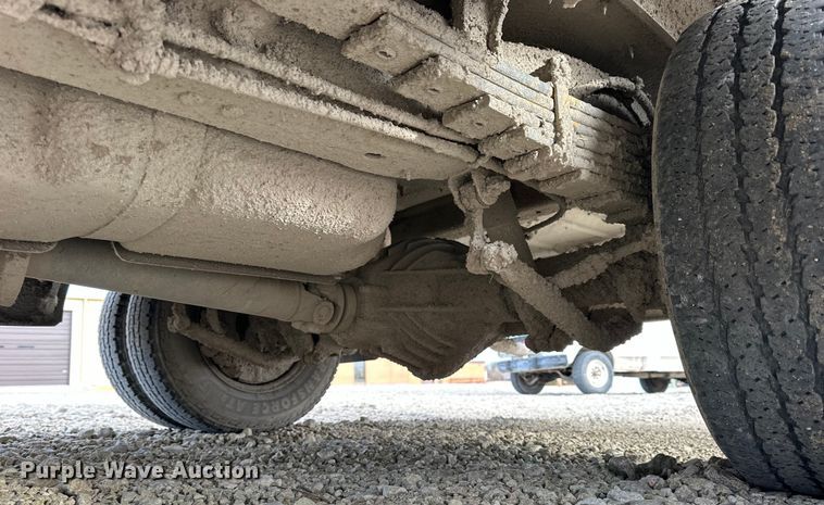 image for item NJ9474 2015 Thomas Built 051MS school bus