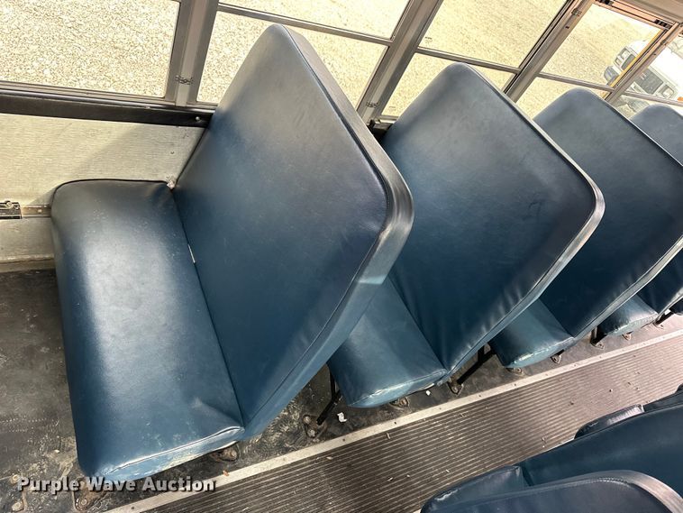 image for item NJ9474 2015 Thomas Built 051MS school bus