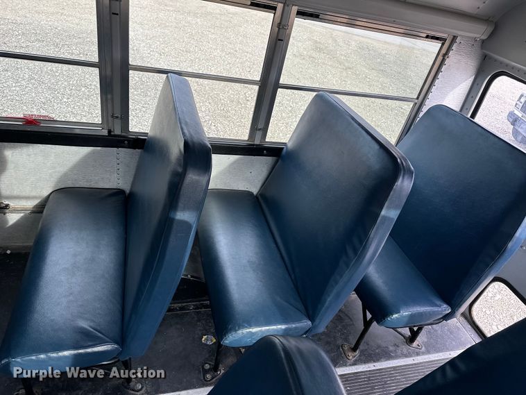 image for item NJ9474 2015 Thomas Built 051MS school bus